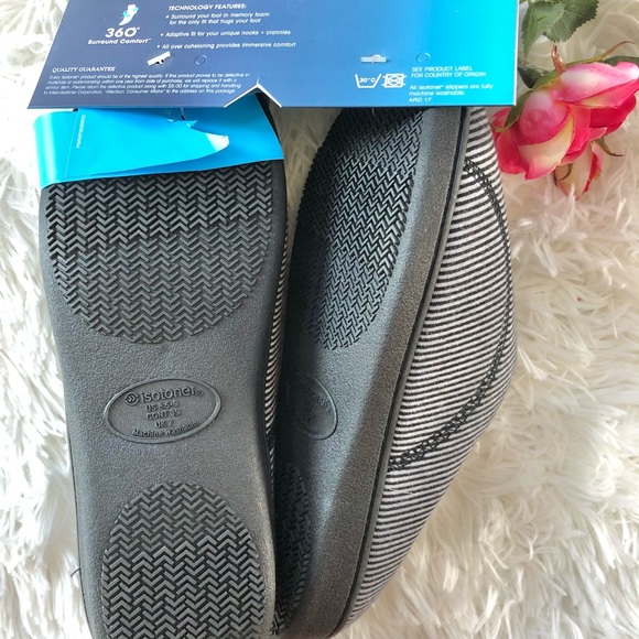 🆕New with tags ISOTONER MEMORY FOAM Slippers Clog - Picture 2 of 3
